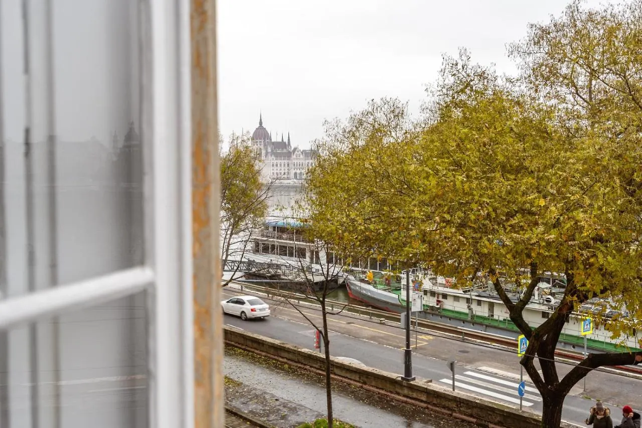Danube Waterfront View At Chain Bridge Budapest